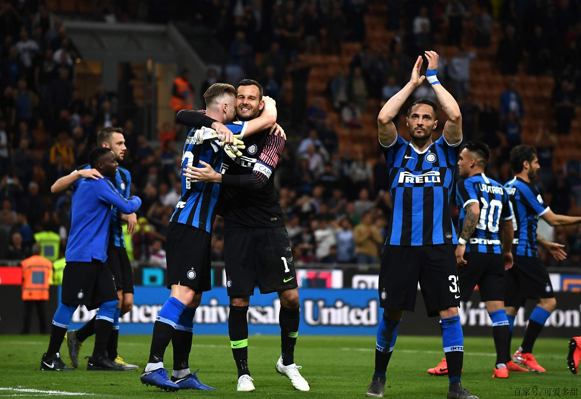 也向裁判传 也向裁判传